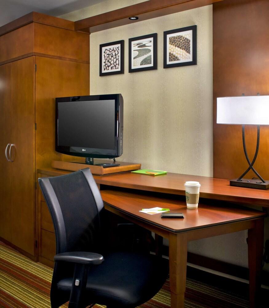 Hotel Courtyard By Marriott Washington, D.C./Foggy Bottom Zewnętrze zdjęcie