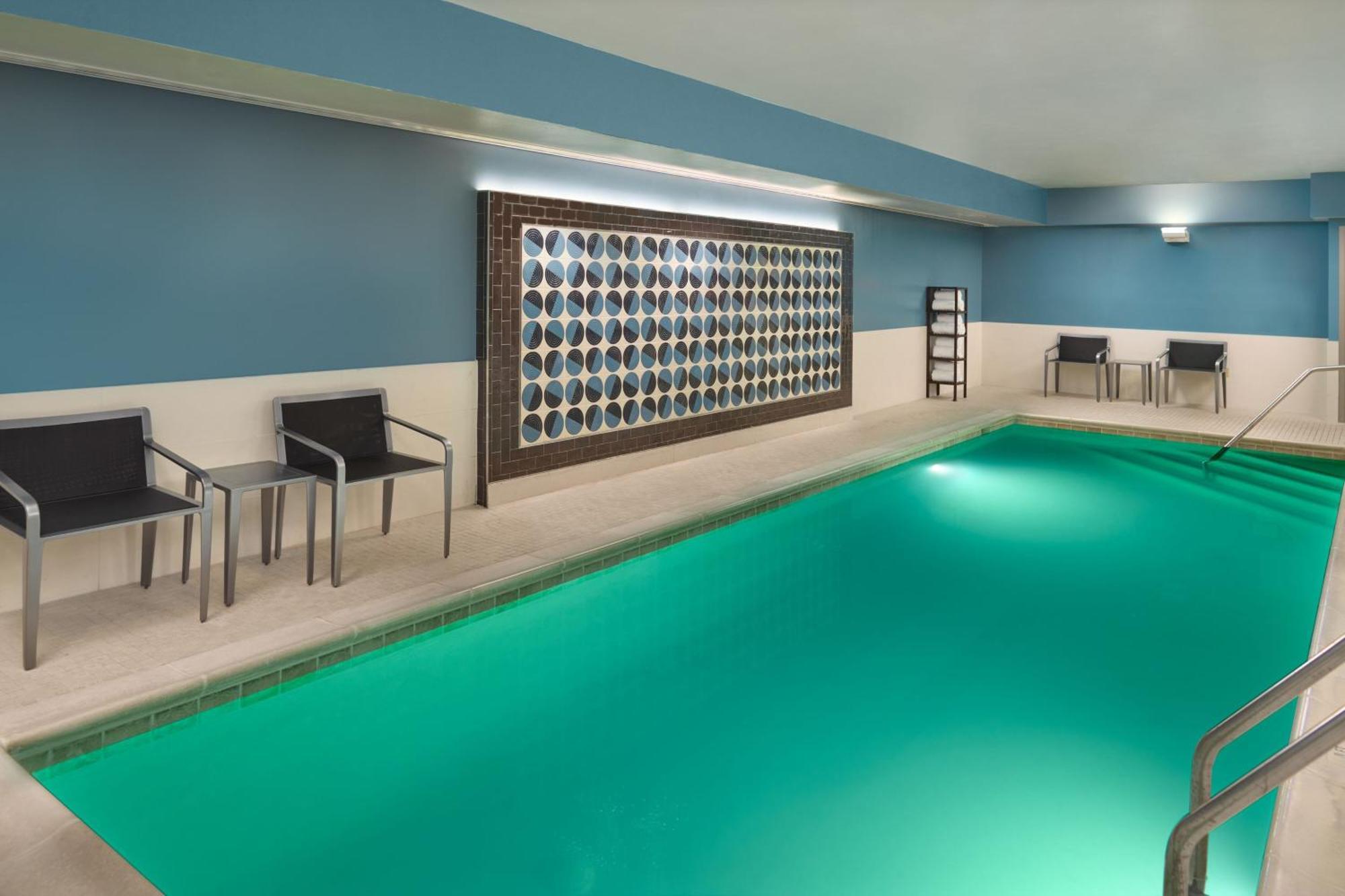 Hotel Courtyard By Marriott Washington, D.C./Foggy Bottom Zewnętrze zdjęcie