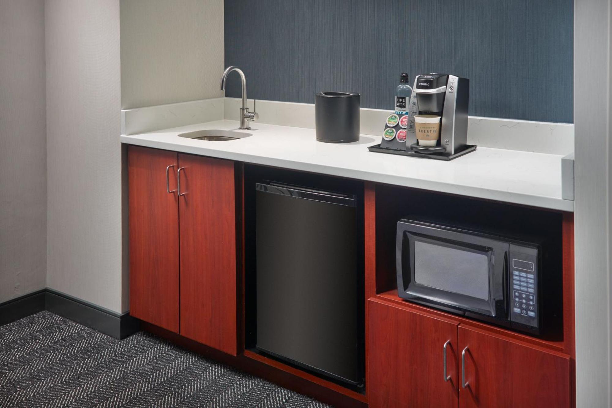 Hotel Courtyard By Marriott Washington, D.C./Foggy Bottom Zewnętrze zdjęcie